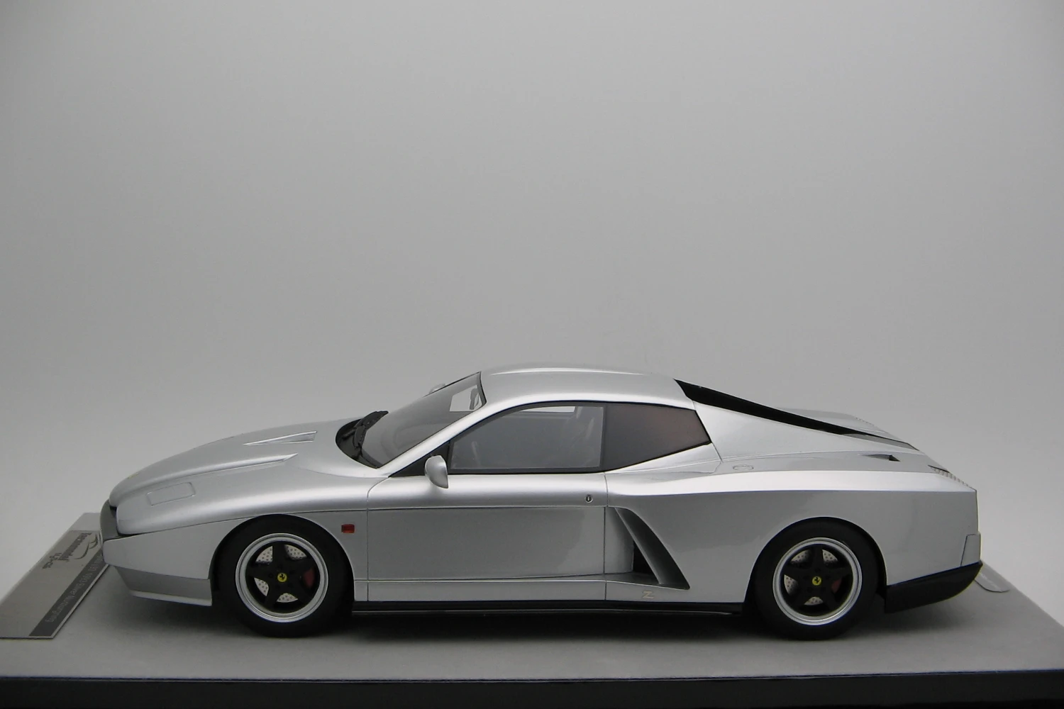 <!--articolo.descrizione_articolo-->