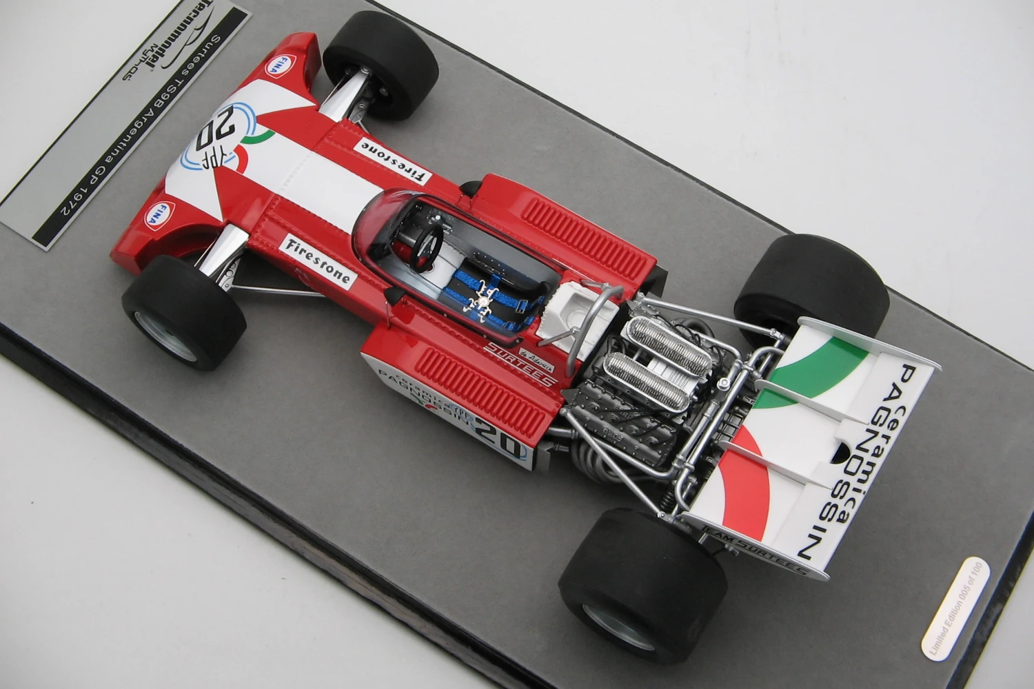 <!--articolo.descrizione_articolo-->