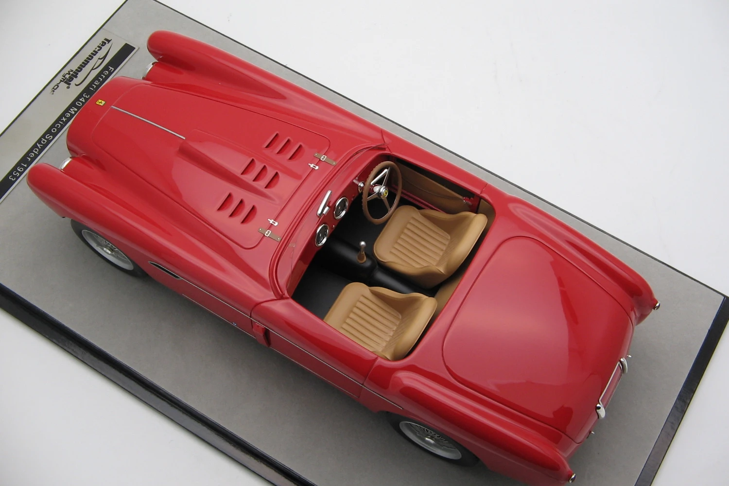 <!--articolo.descrizione_articolo-->