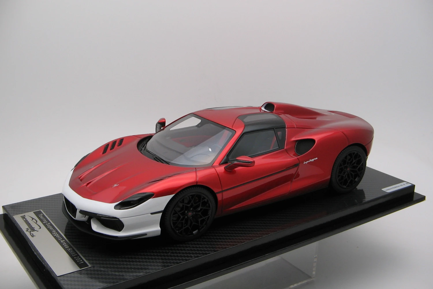 <!--articolo.descrizione_articolo-->