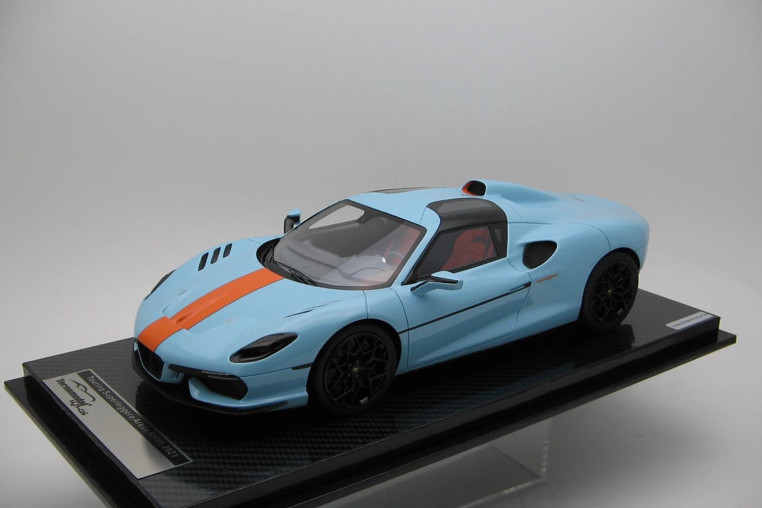 <!--articolo.descrizione_articolo-->