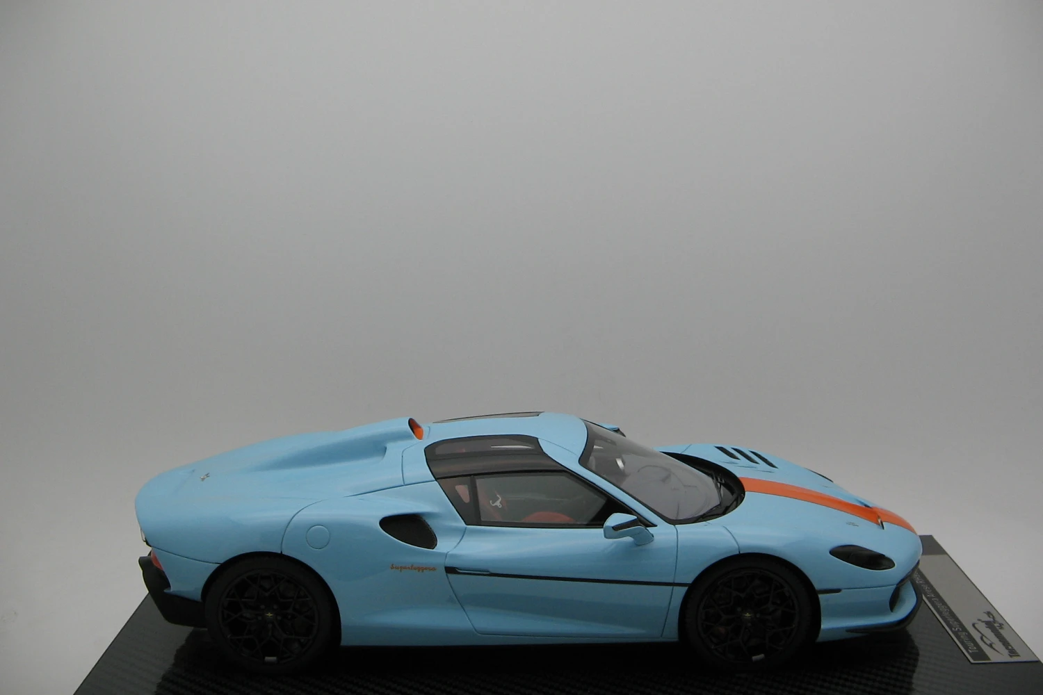 <!--articolo.descrizione_articolo-->