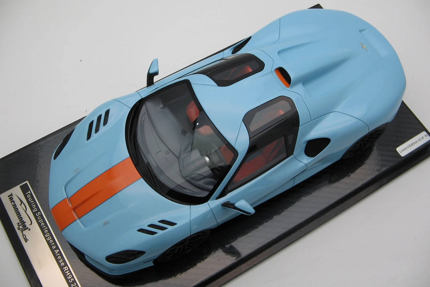 <!--articolo.descrizione_articolo-->