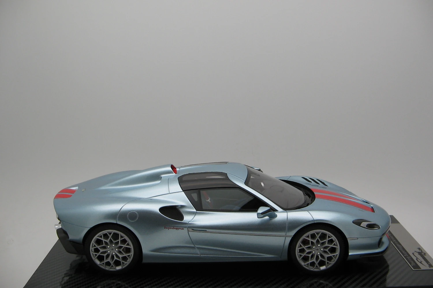 <!--articolo.descrizione_articolo-->