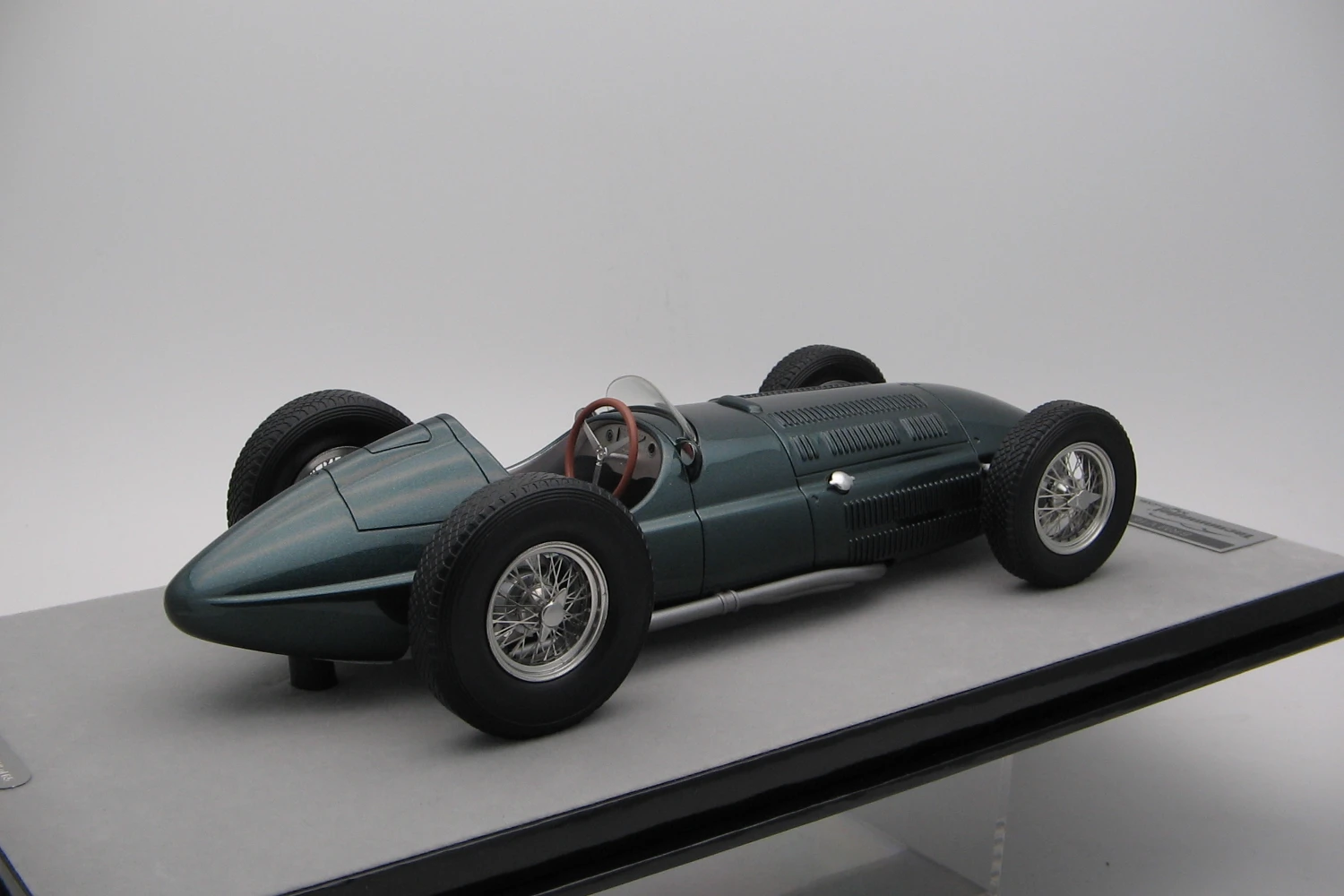 <!--articolo.descrizione_articolo-->