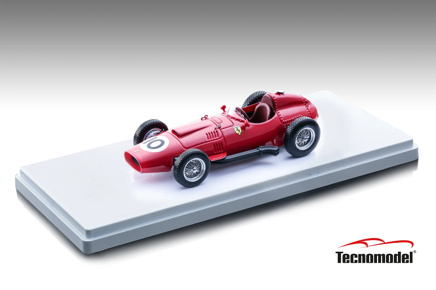 Ferrari 801  F1 1957  England GP Driver M. Hawthorn