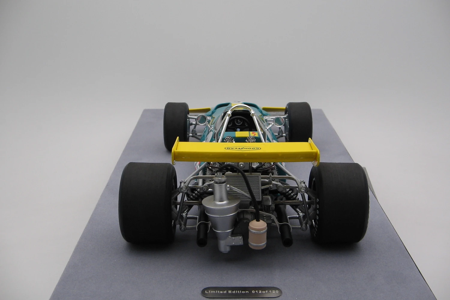 <!--articolo.descrizione_articolo-->