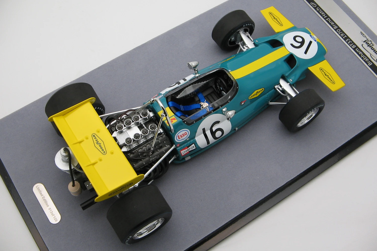 <!--articolo.descrizione_articolo-->