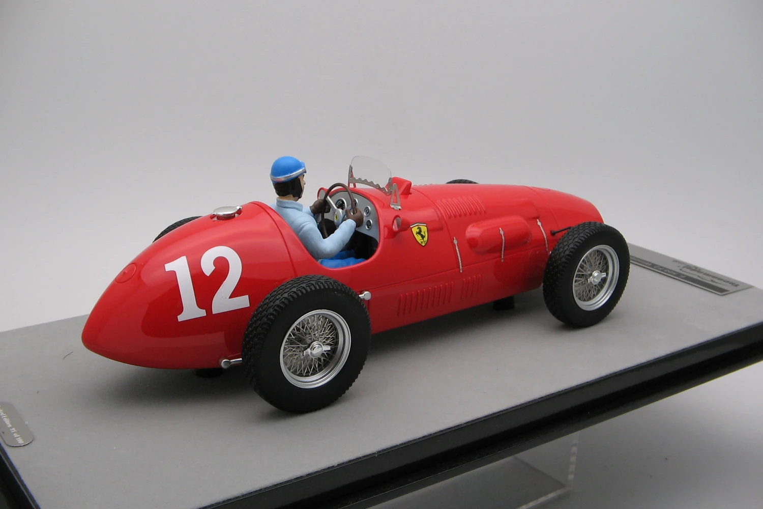 <!--articolo.descrizione_articolo-->