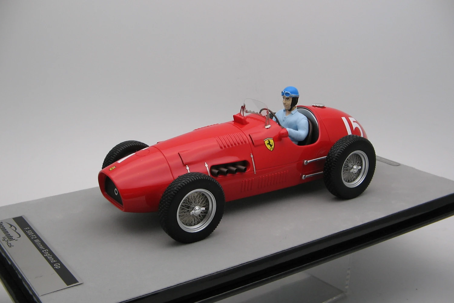 <!--articolo.descrizione_articolo-->