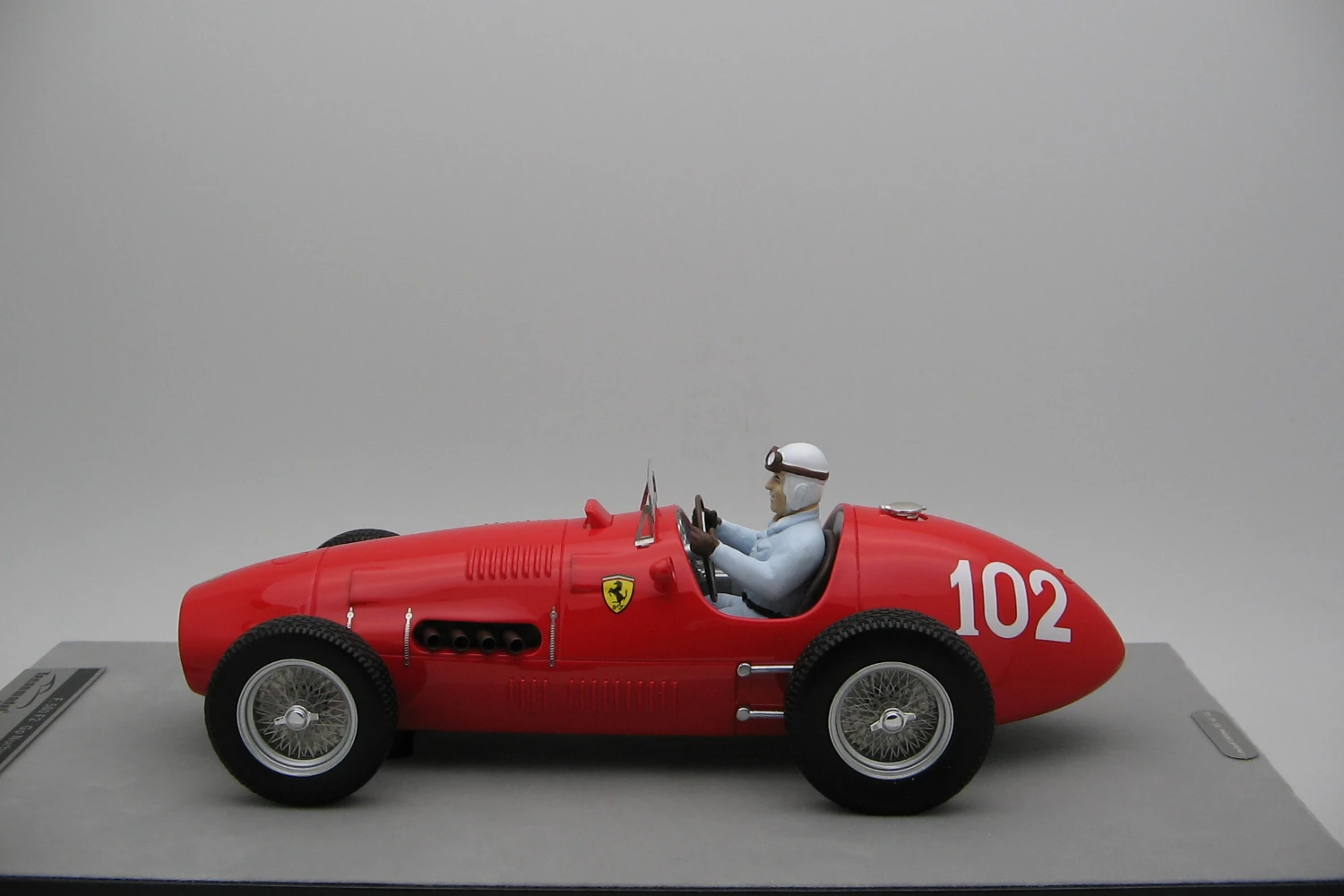 <!--articolo.descrizione_articolo-->