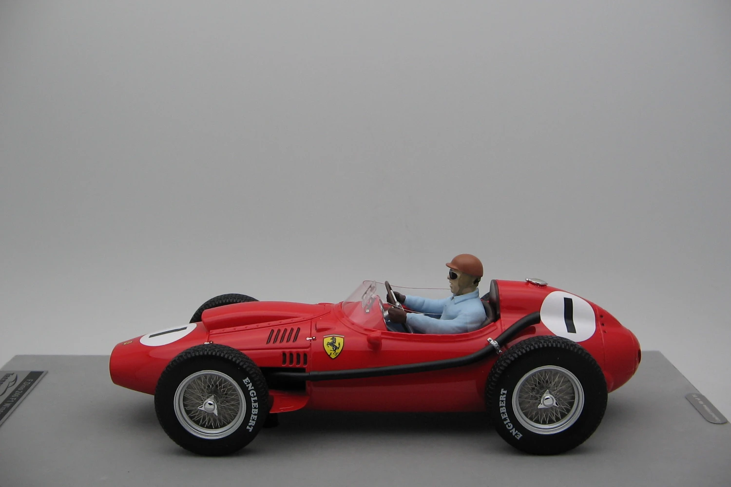 <!--articolo.descrizione_articolo-->