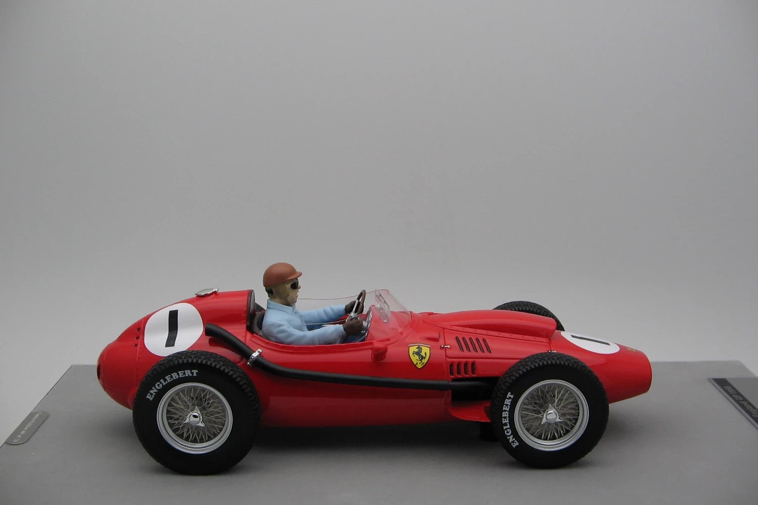 <!--articolo.descrizione_articolo-->