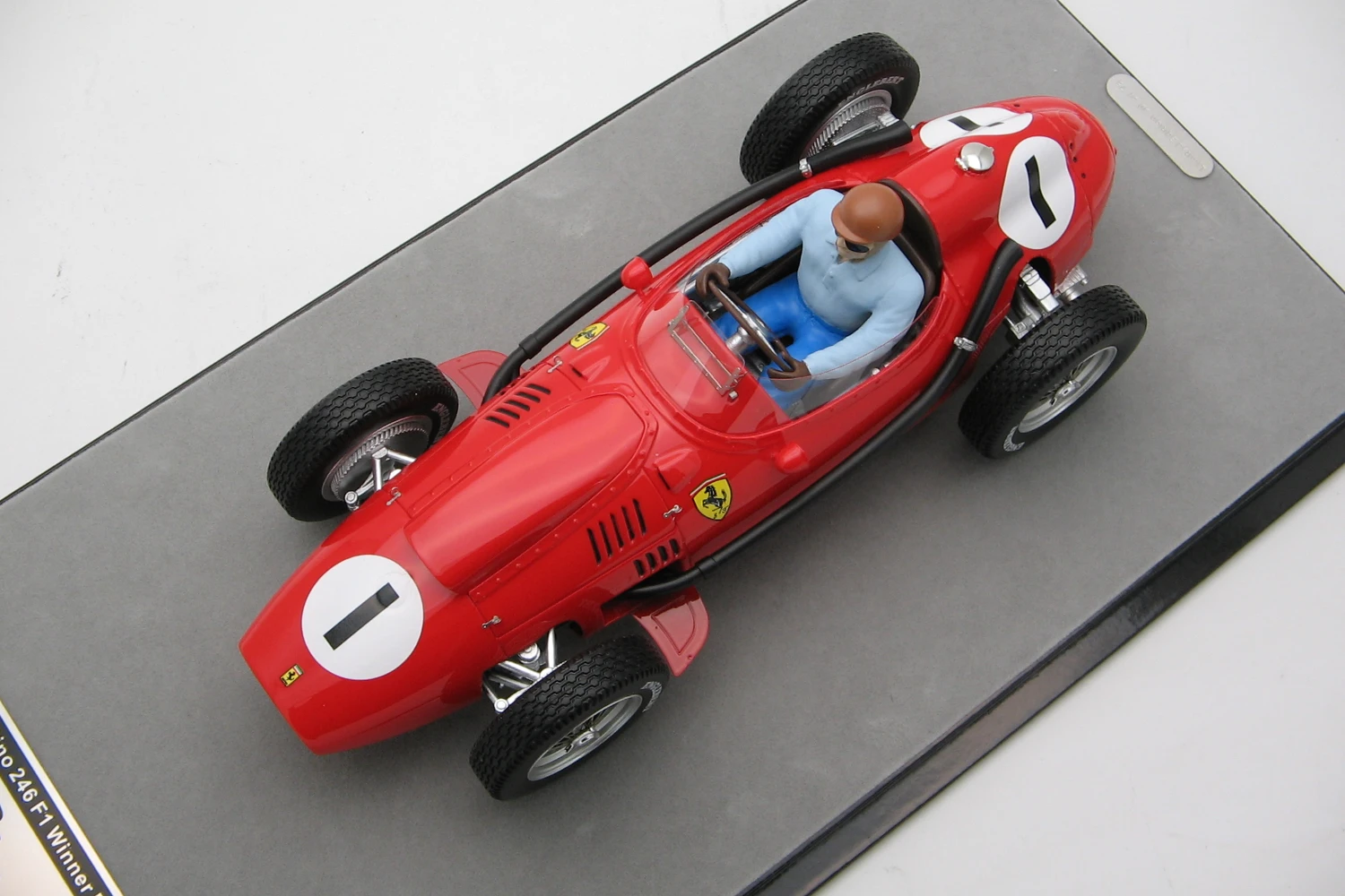 <!--articolo.descrizione_articolo-->