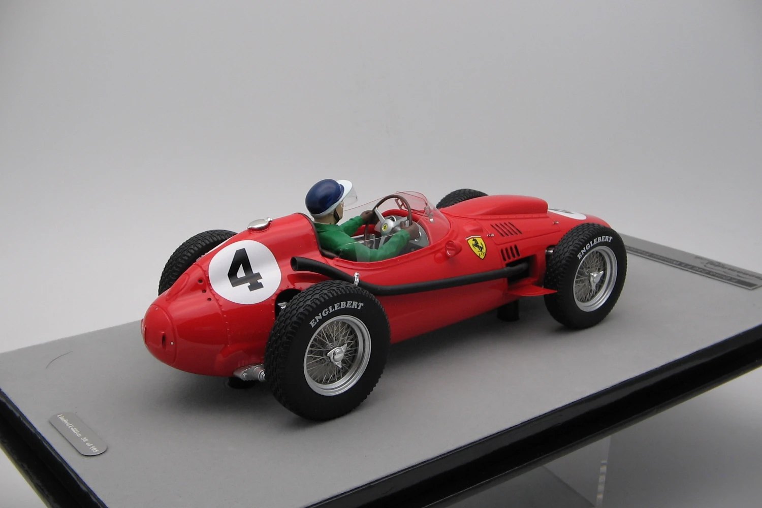 <!--articolo.descrizione_articolo-->