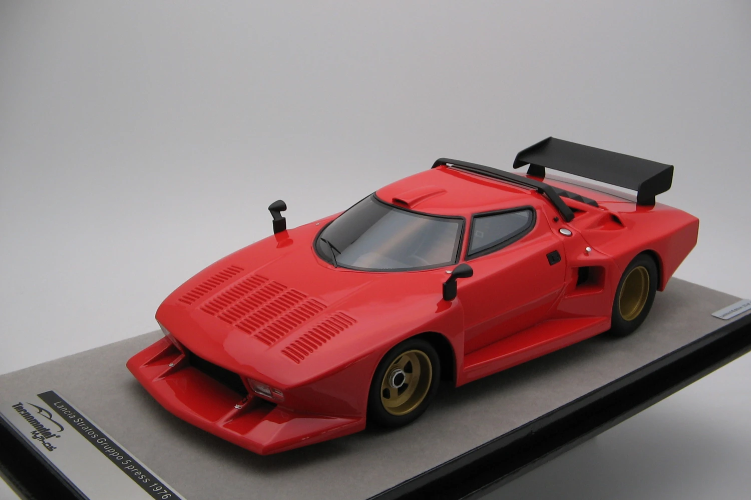 <!--articolo.descrizione_articolo-->