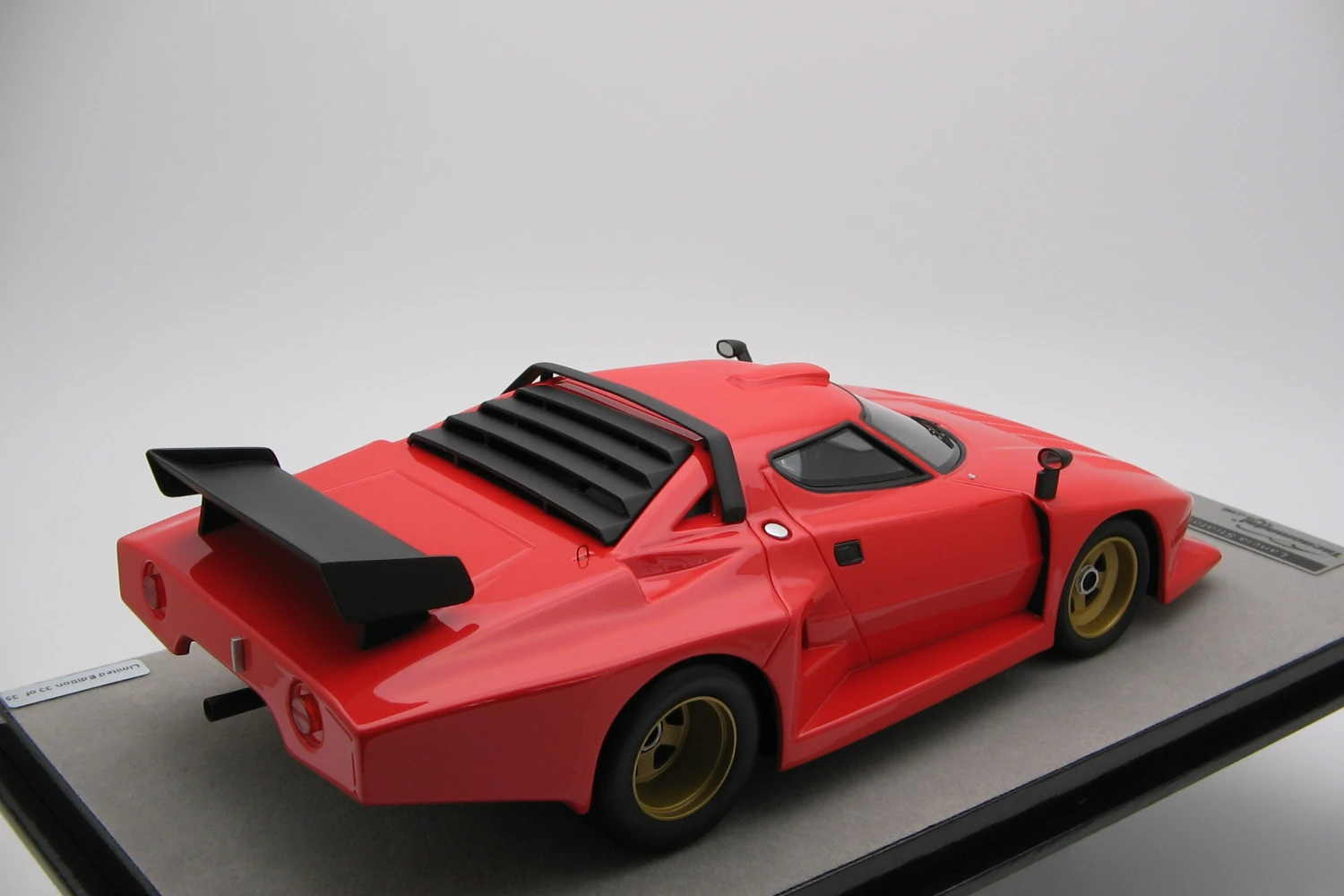 <!--articolo.descrizione_articolo-->