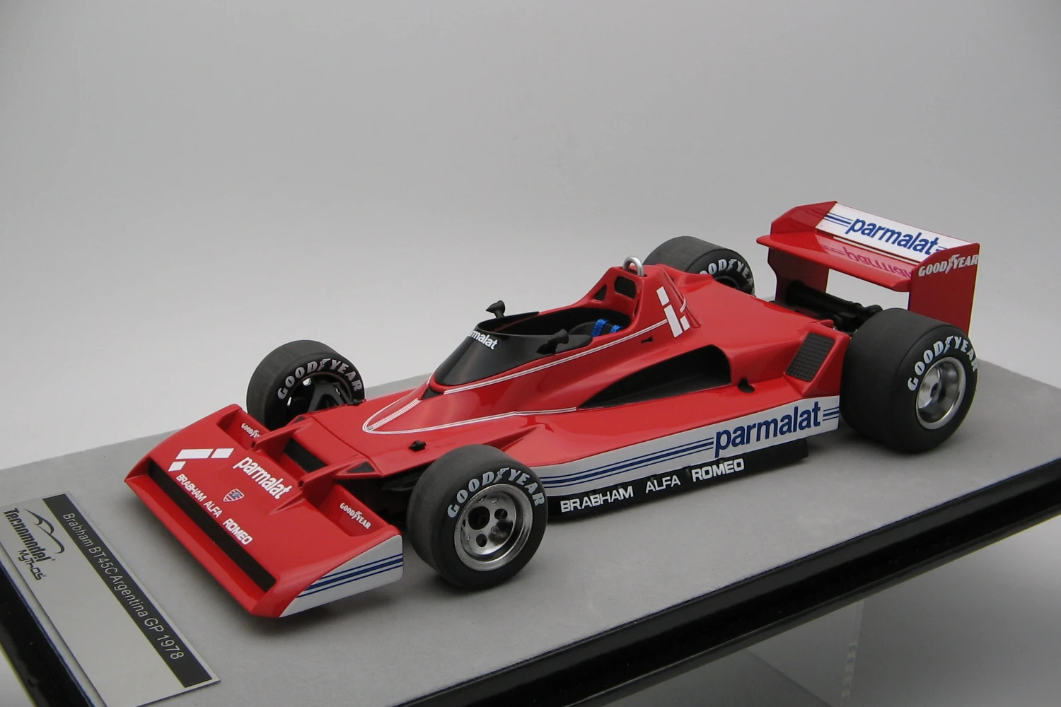 <!--articolo.descrizione_articolo-->