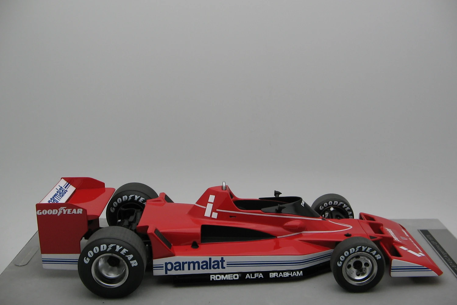 <!--articolo.descrizione_articolo-->