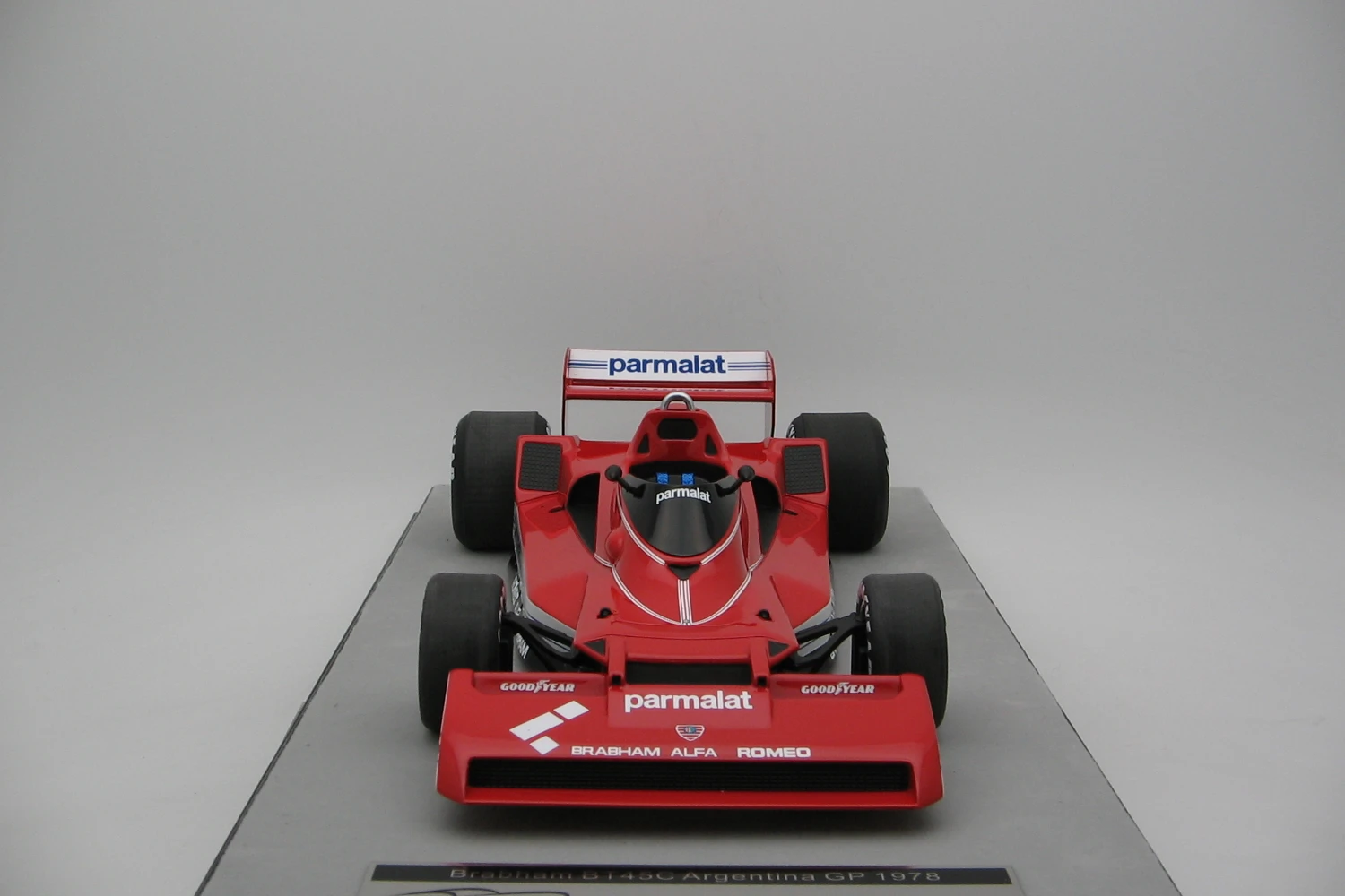 <!--articolo.descrizione_articolo-->