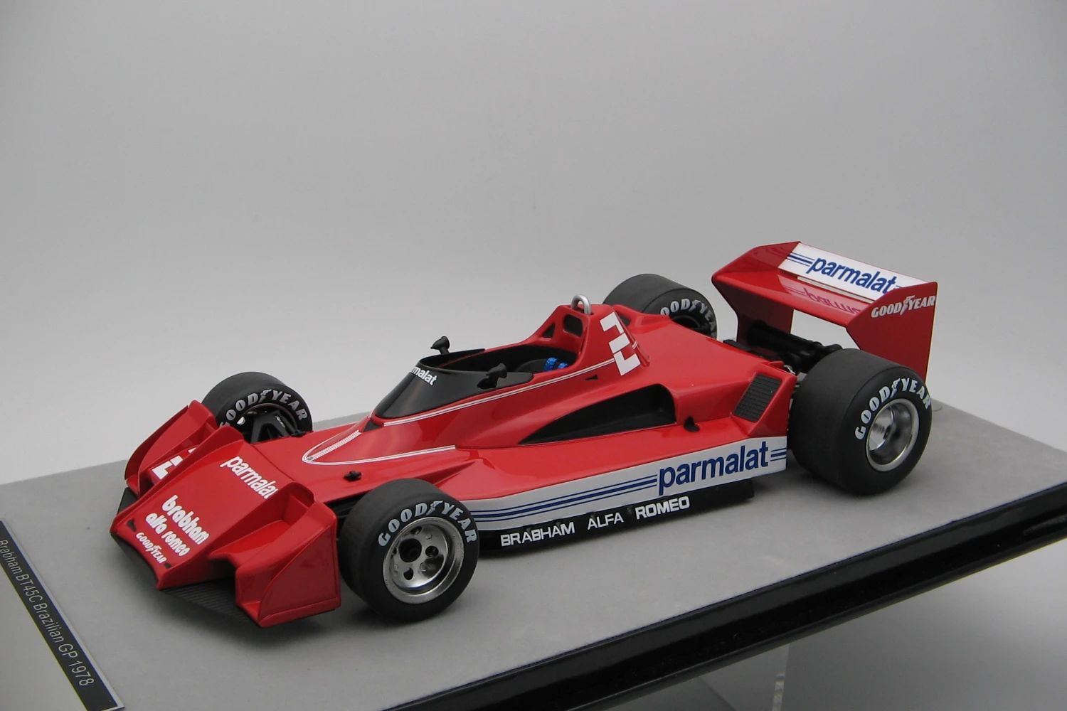 <!--articolo.descrizione_articolo-->