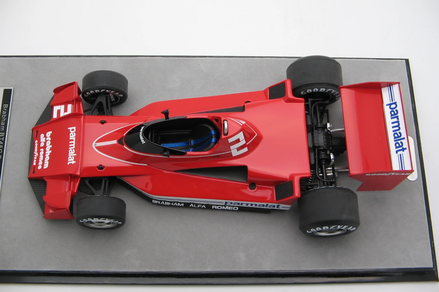 <!--articolo.descrizione_articolo-->