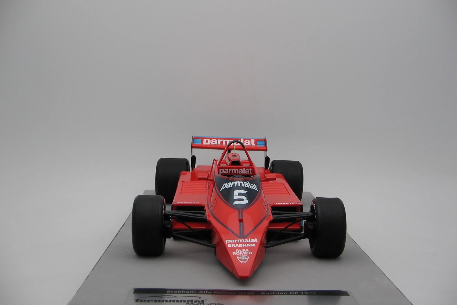 <!--articolo.descrizione_articolo-->