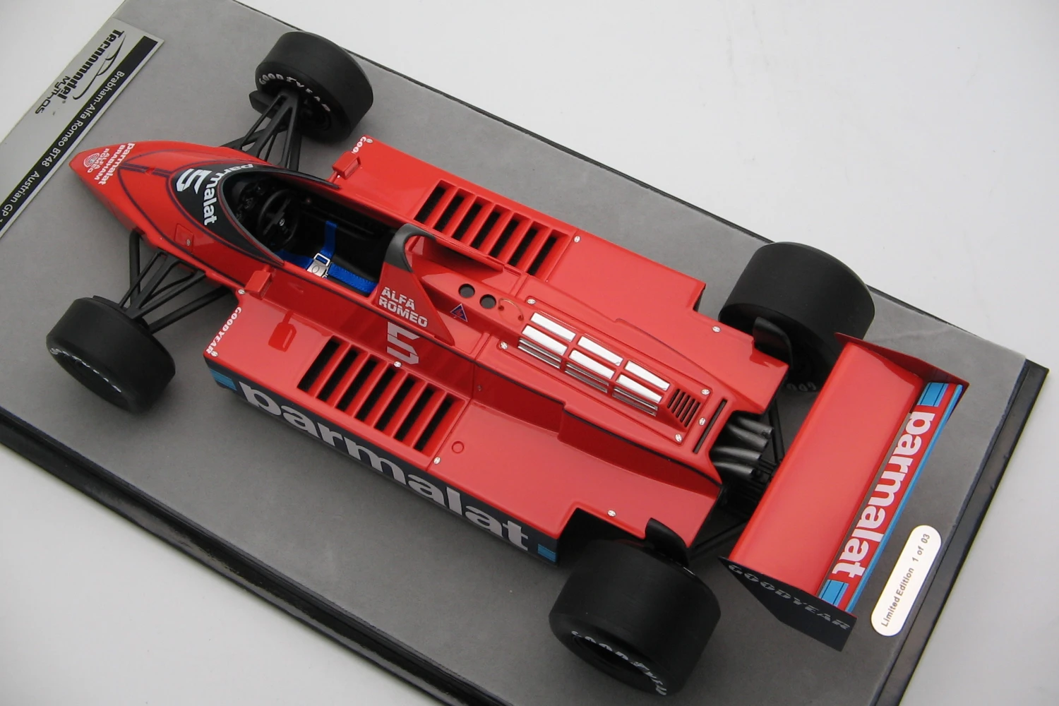 <!--articolo.descrizione_articolo-->