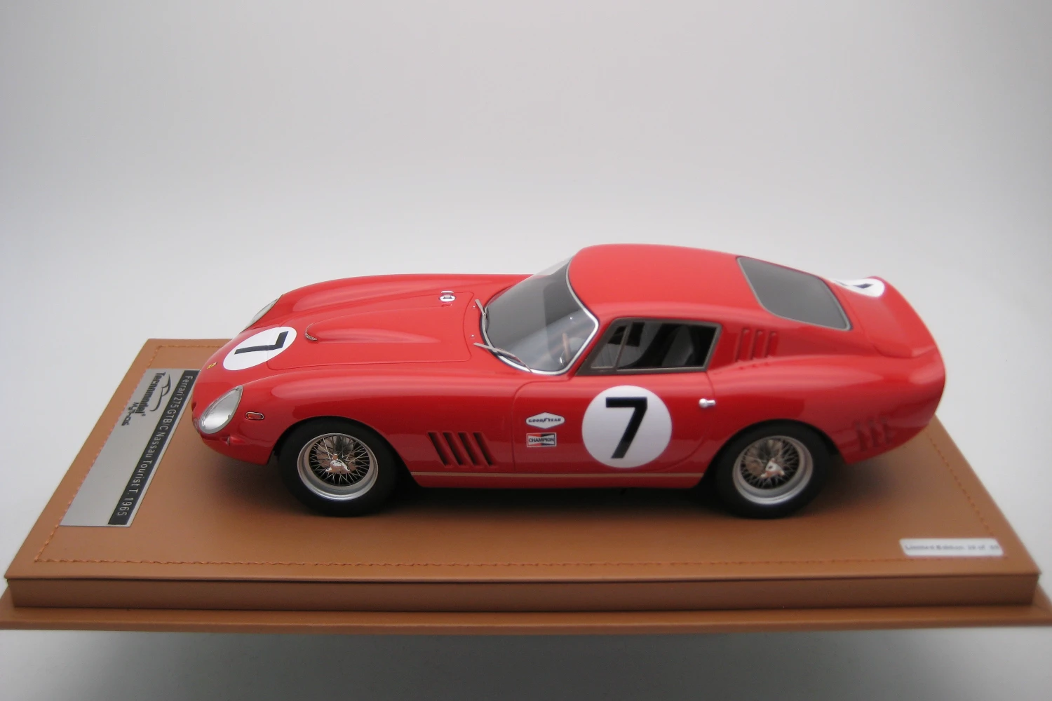 <!--articolo.descrizione_articolo-->