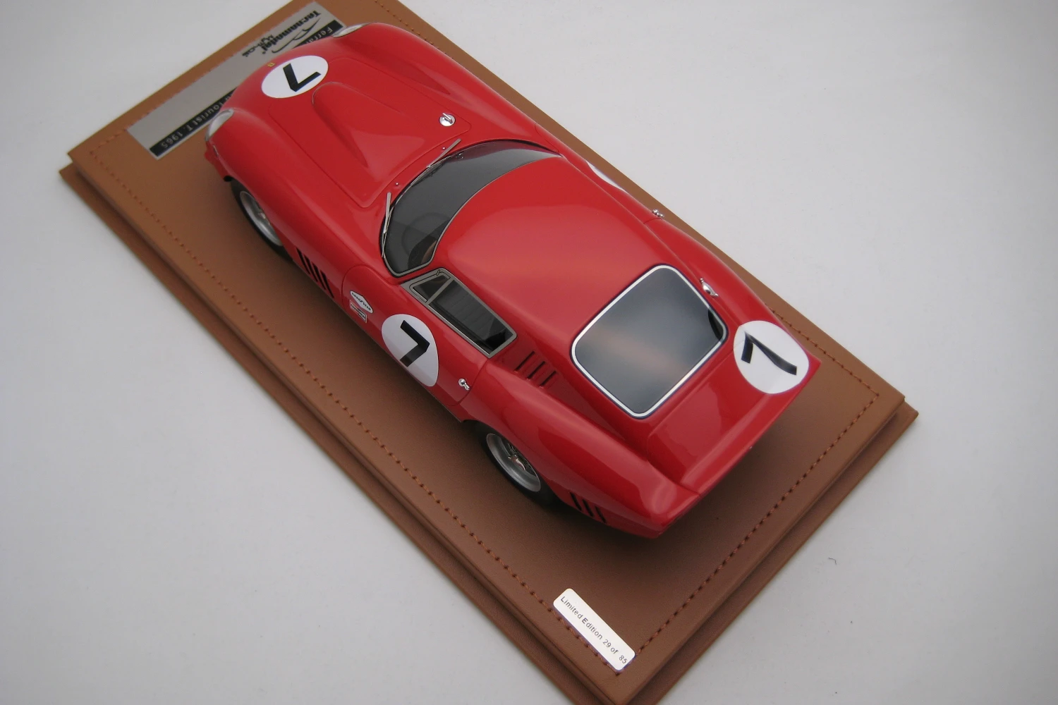 <!--articolo.descrizione_articolo-->