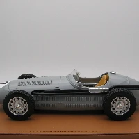 Maserati 250F Winner Crystal Palace BARC 1955 car #7 Driver Mike Hawthorn