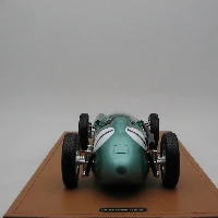 Aston Martin DBR4 1959 Silverstone International Trophy 2nd Place car #1 Driver Roy Salvadori