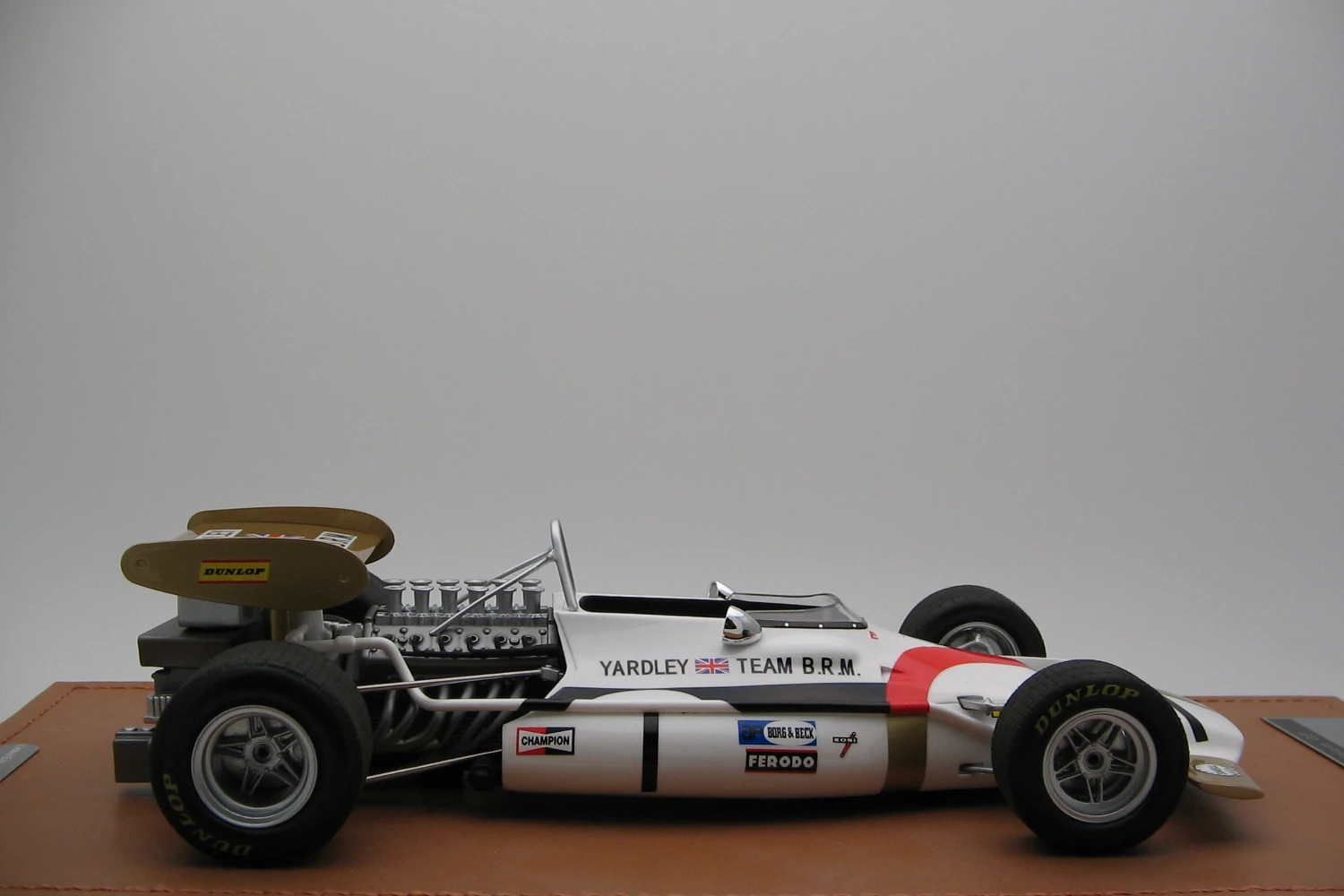 <!--articolo.descrizione_articolo-->