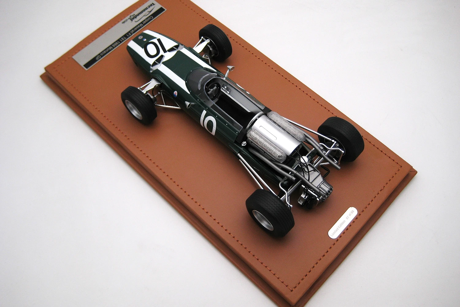 <!--articolo.descrizione_articolo-->