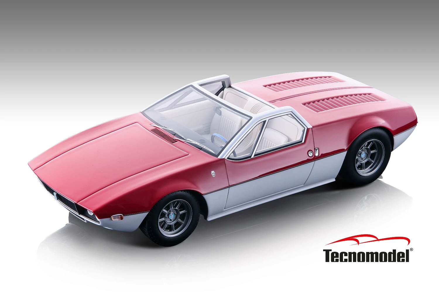 De Tomaso Mangusta Spyder Bi-Colour Metallic Red and Silver 1966