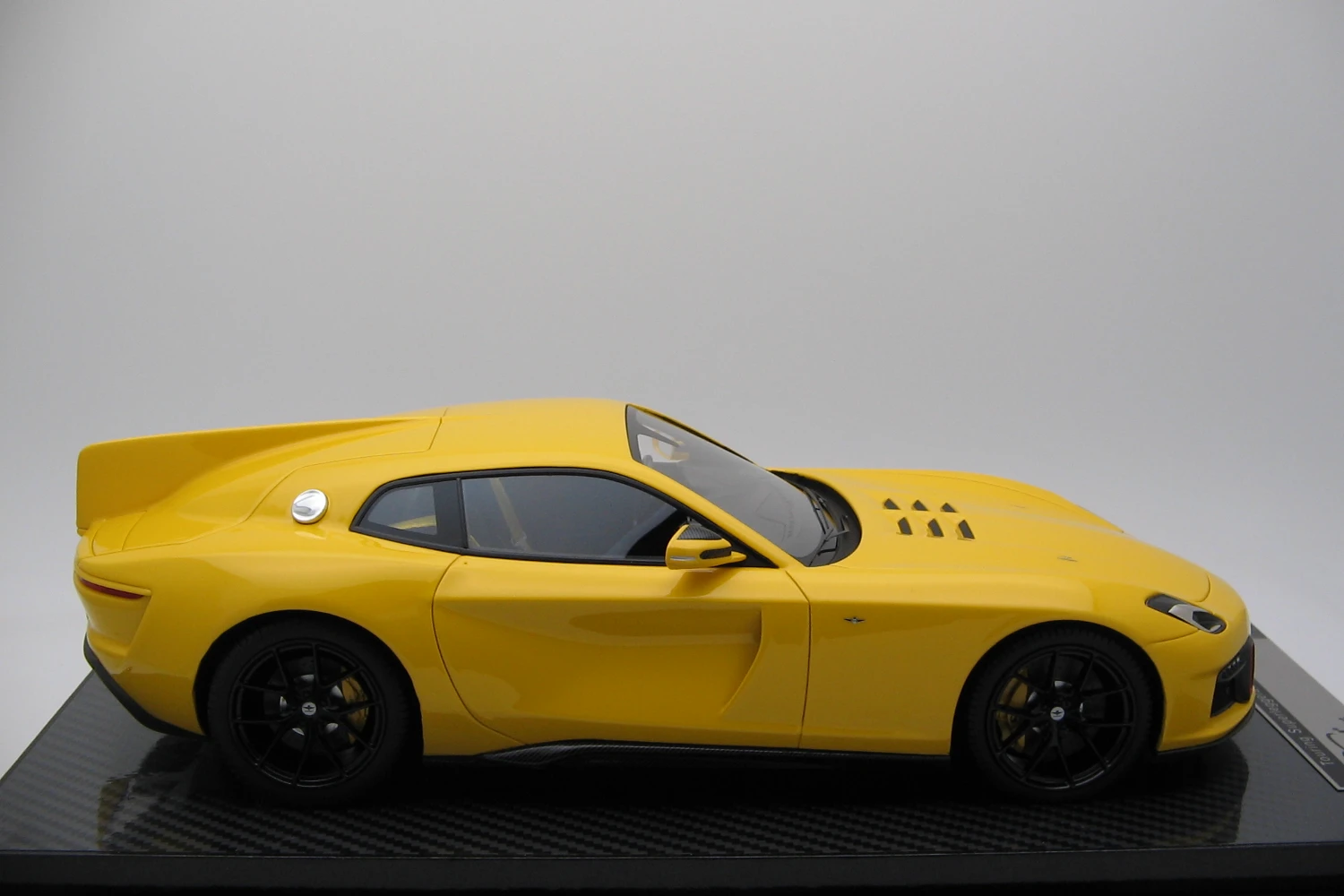 <!--articolo.descrizione_articolo-->