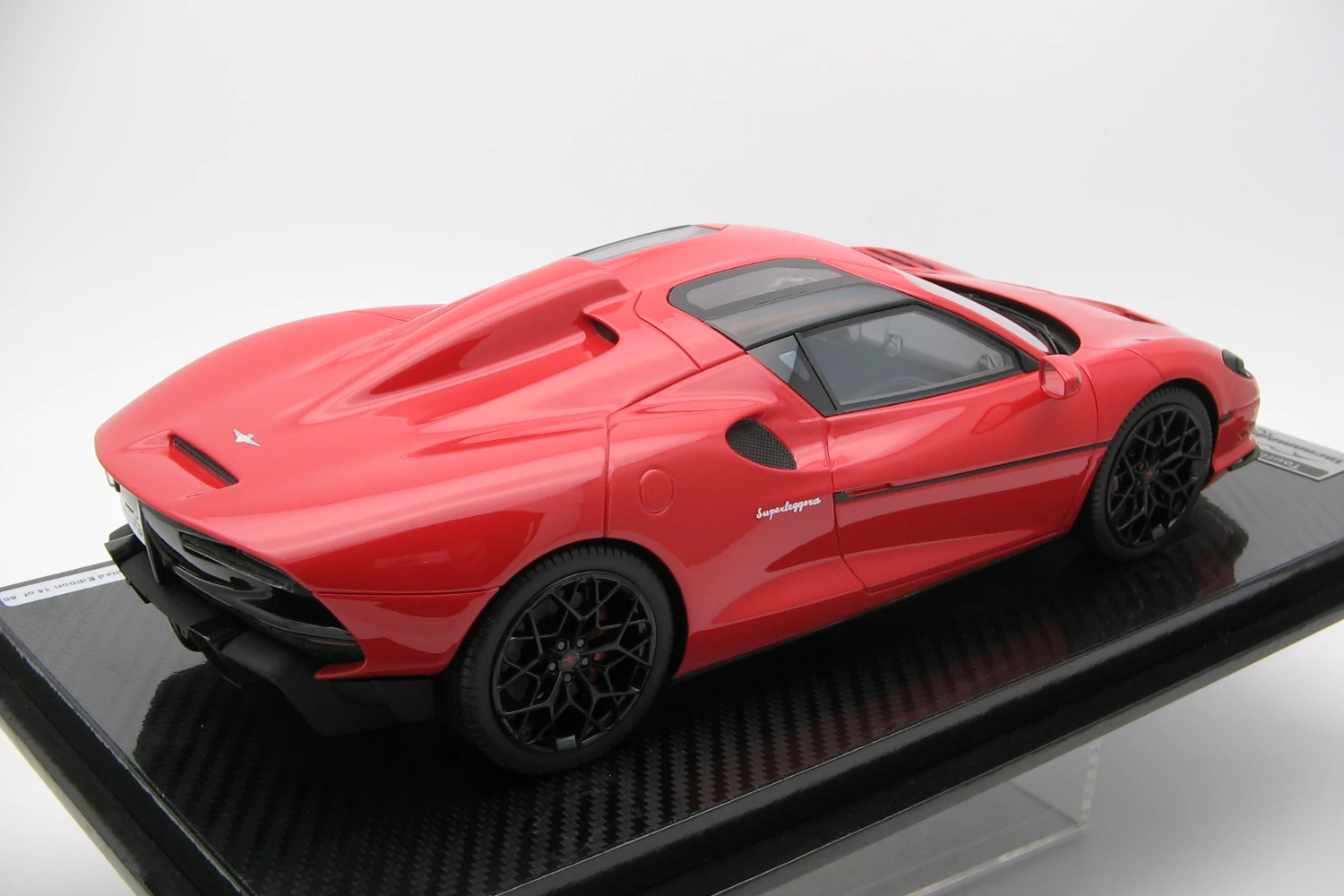 <!--articolo.descrizione_articolo-->