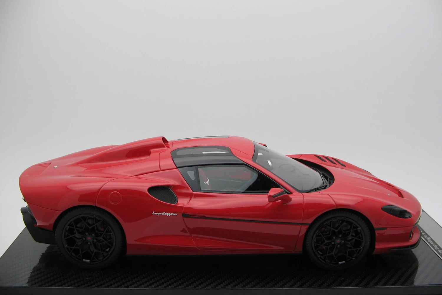 <!--articolo.descrizione_articolo-->