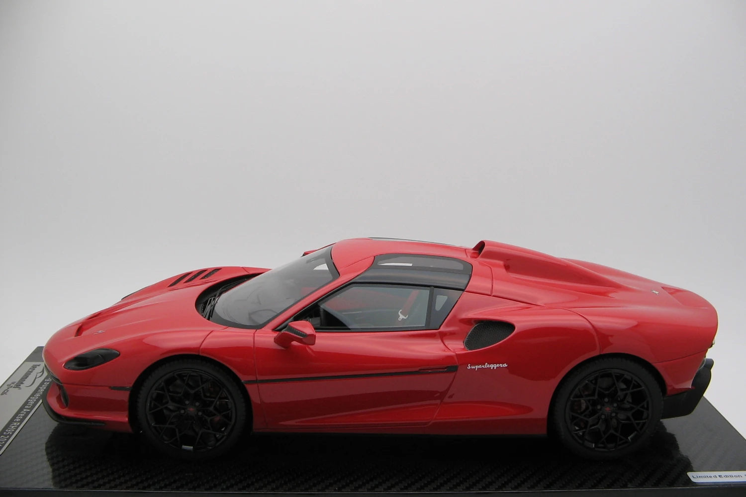 <!--articolo.descrizione_articolo-->