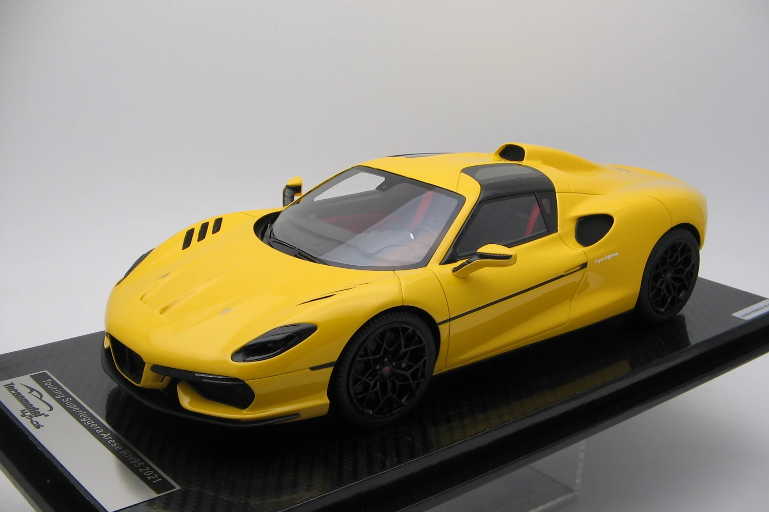 <!--articolo.descrizione_articolo-->