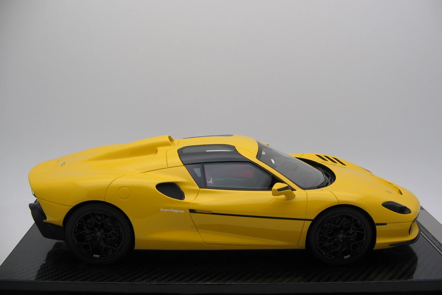 <!--articolo.descrizione_articolo-->