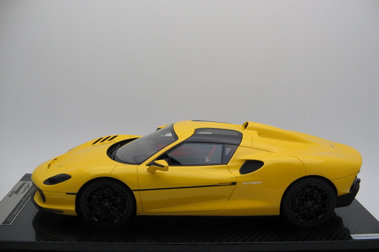 <!--articolo.descrizione_articolo-->