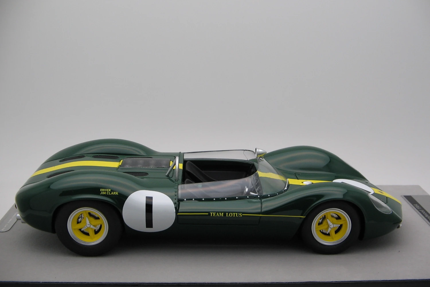 <!--articolo.descrizione_articolo-->