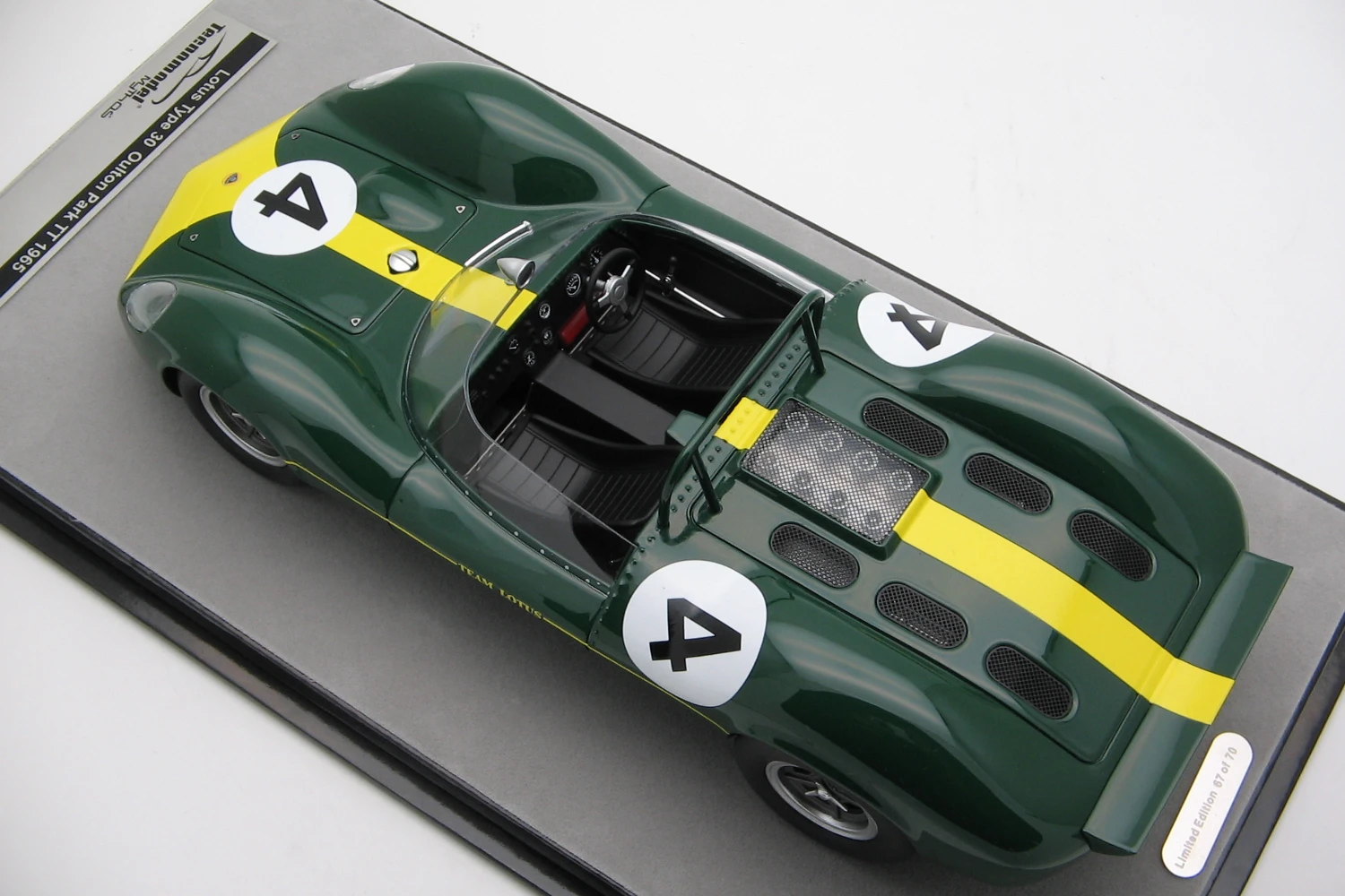 <!--articolo.descrizione_articolo-->