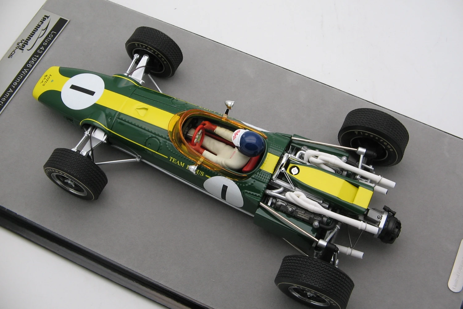 <!--articolo.descrizione_articolo-->