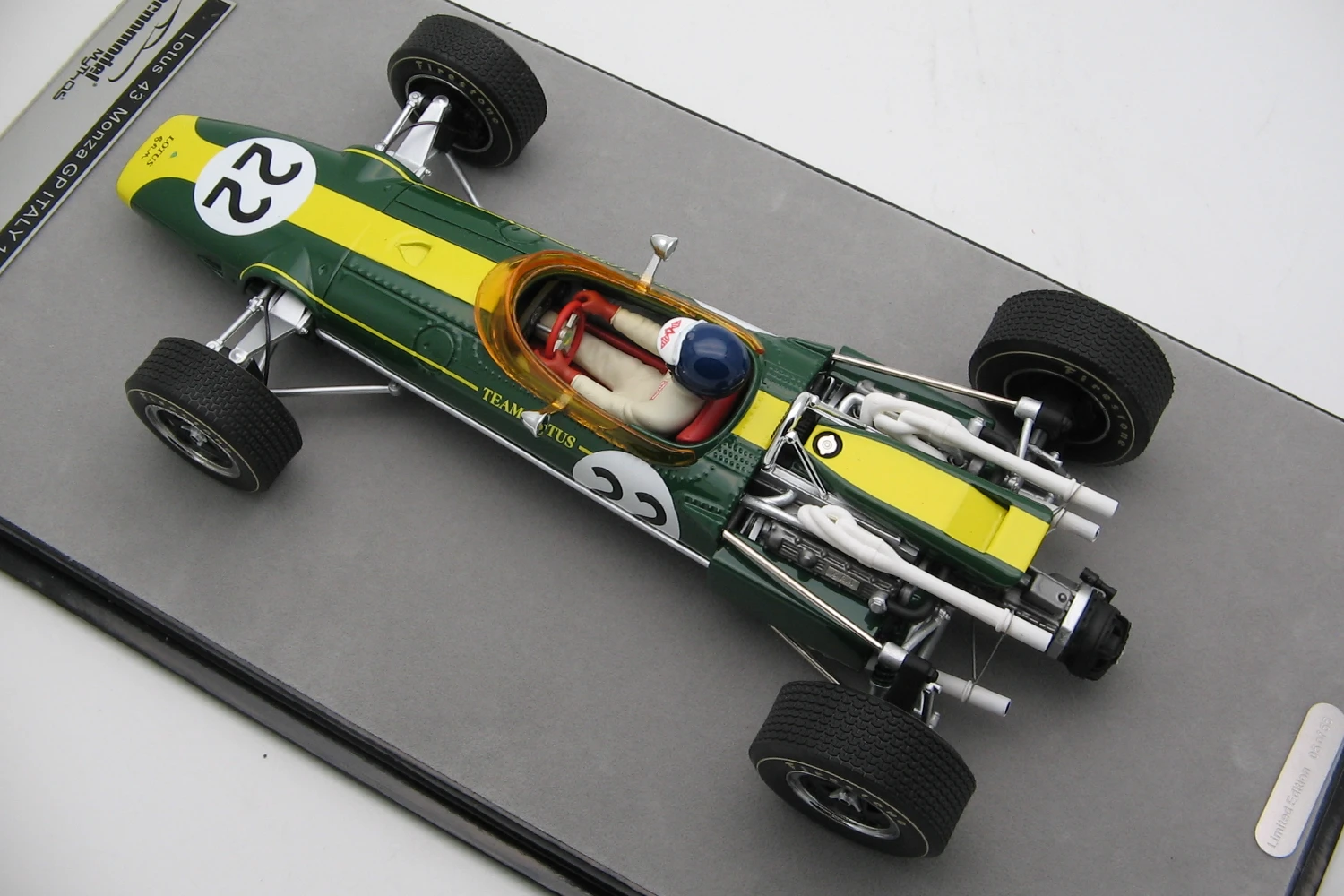 <!--articolo.descrizione_articolo-->