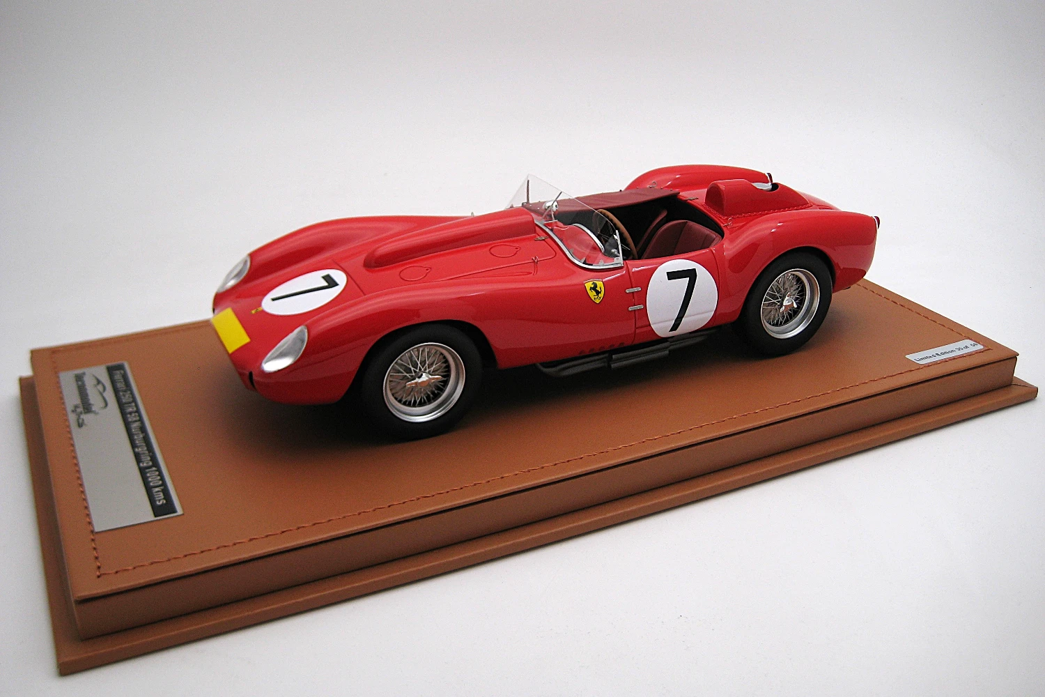 <!--articolo.descrizione_articolo-->