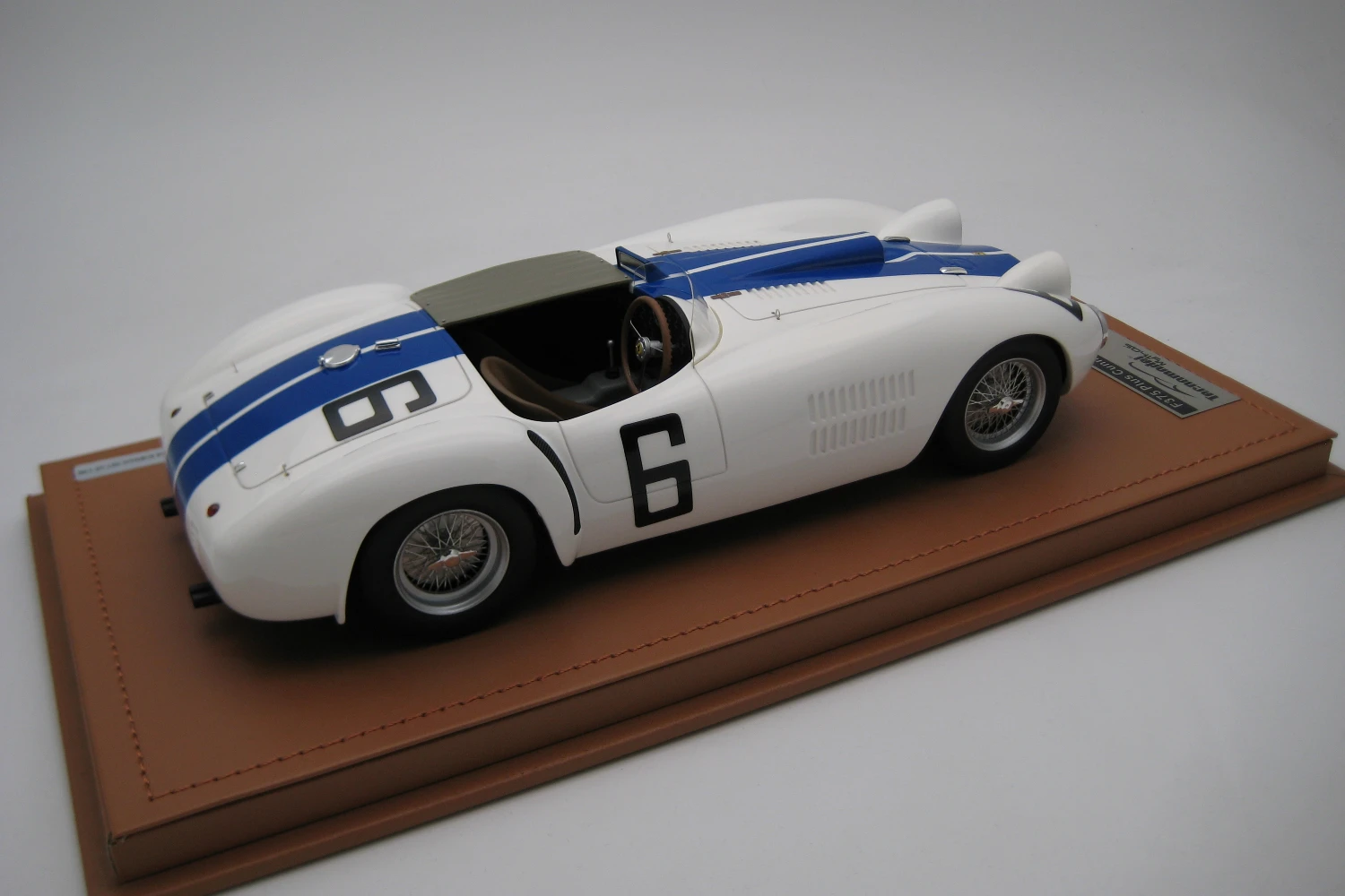 <!--articolo.descrizione_articolo-->