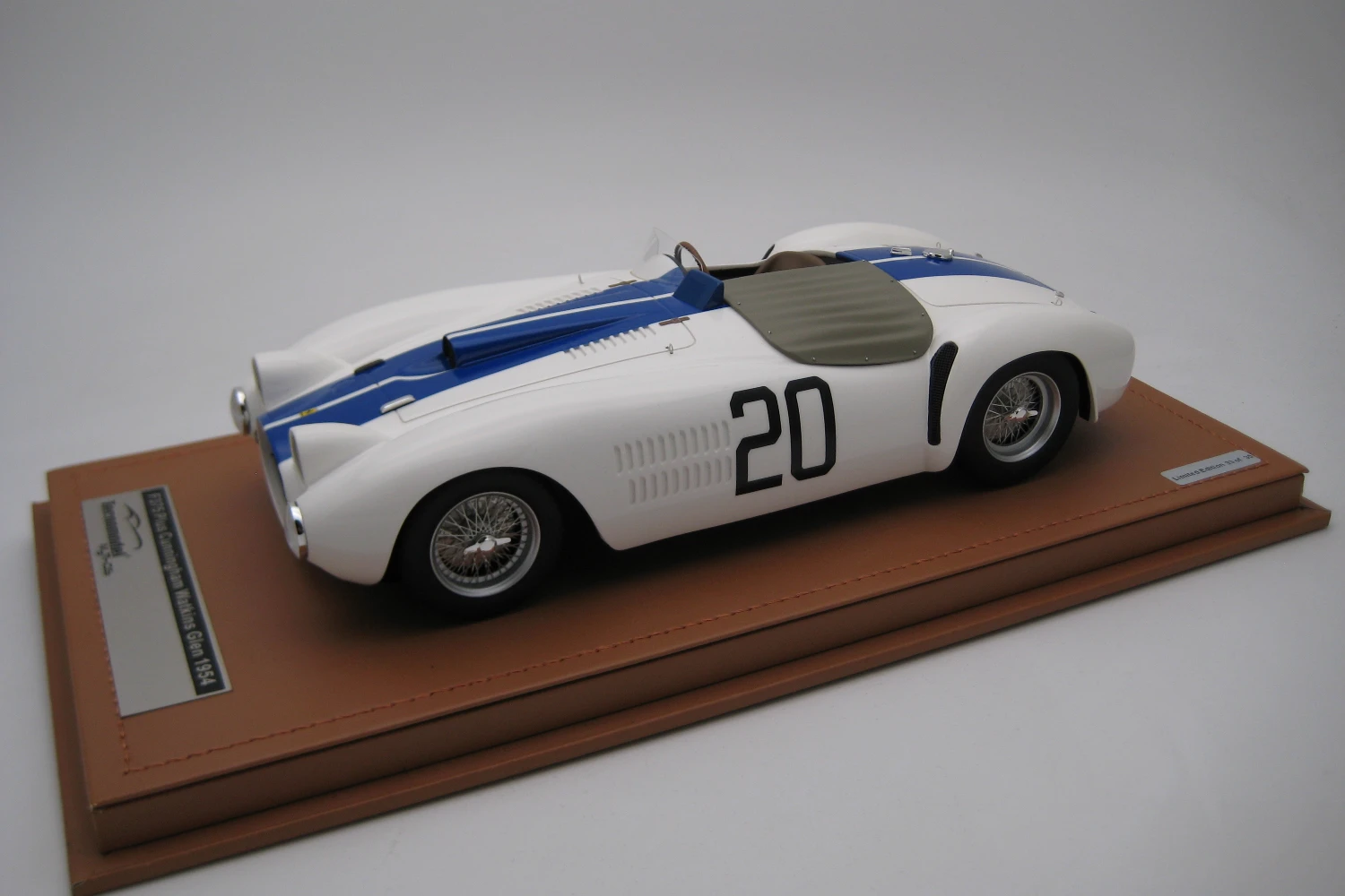 <!--articolo.descrizione_articolo-->