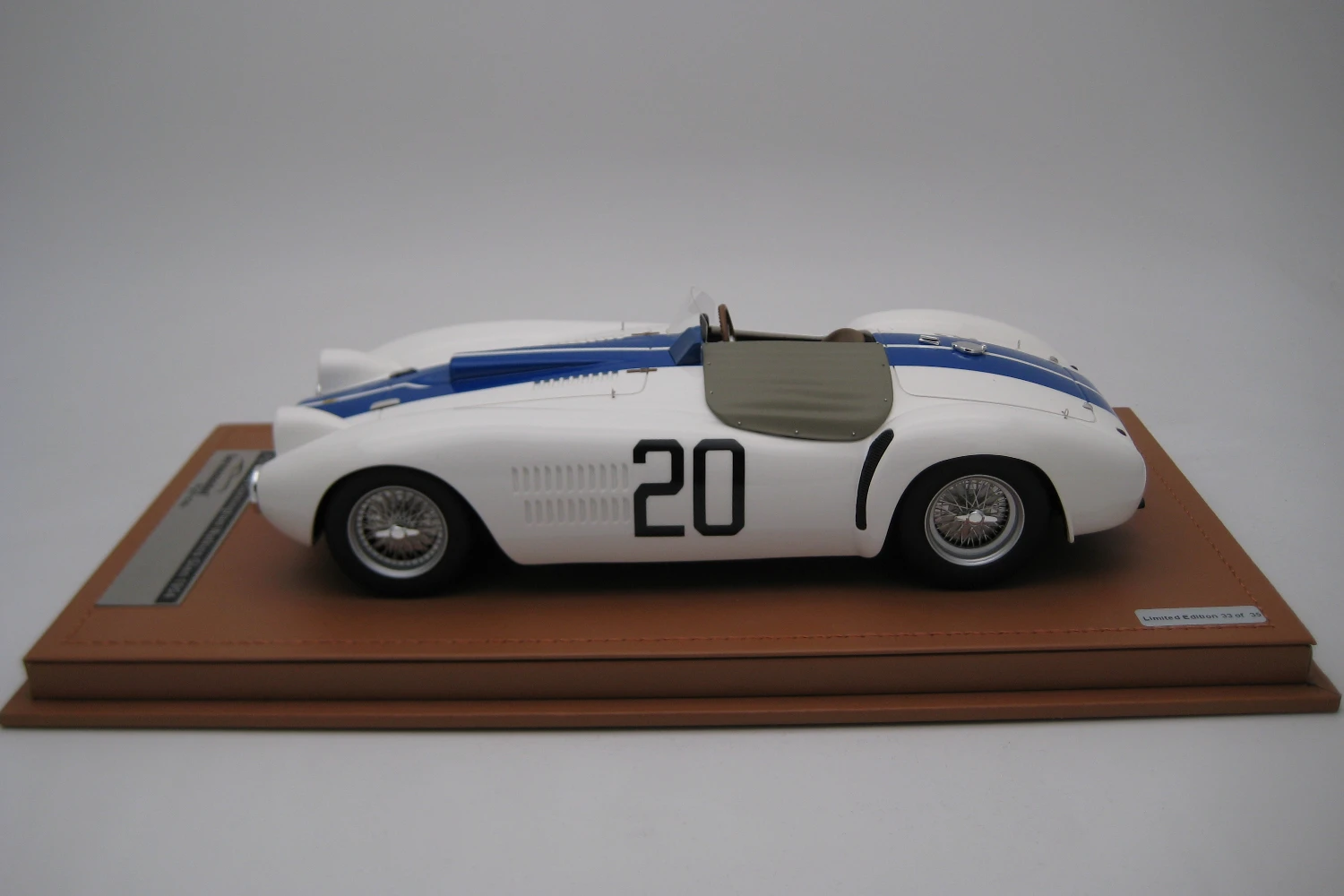 <!--articolo.descrizione_articolo-->